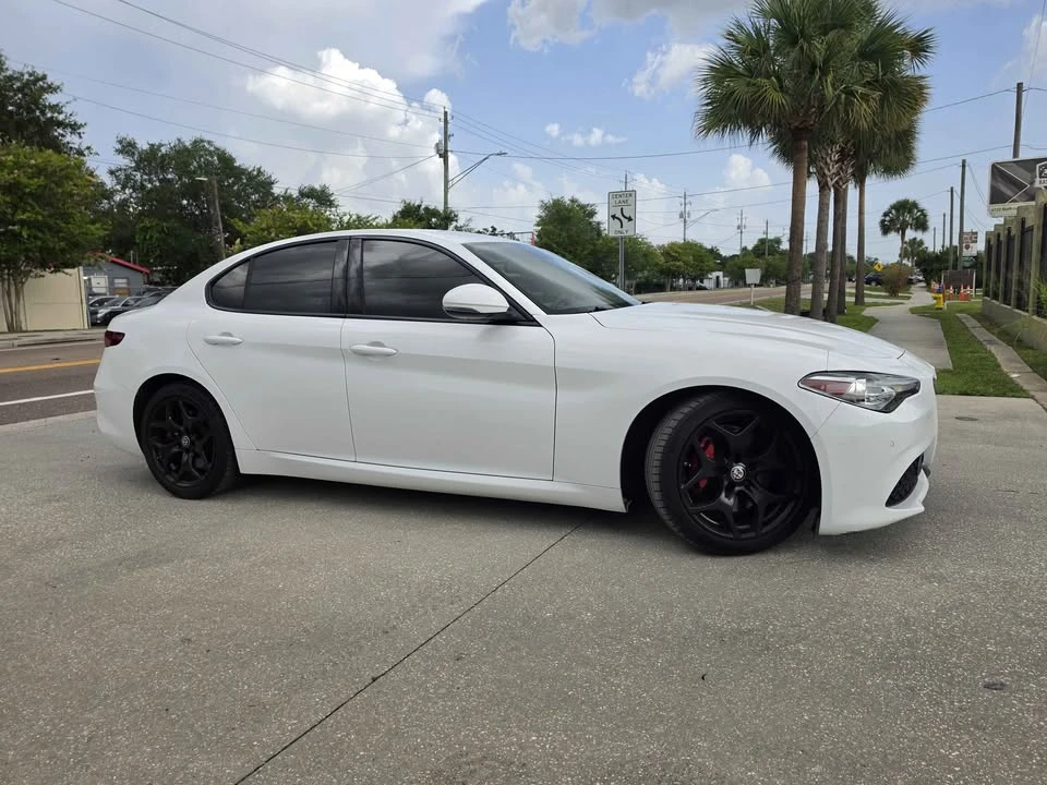 2020 Alfa Romeo Giulia - Image 3 of 14