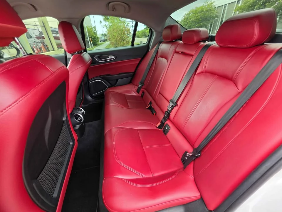 2020 Alfa Romeo Giulia - Image 10 of 14