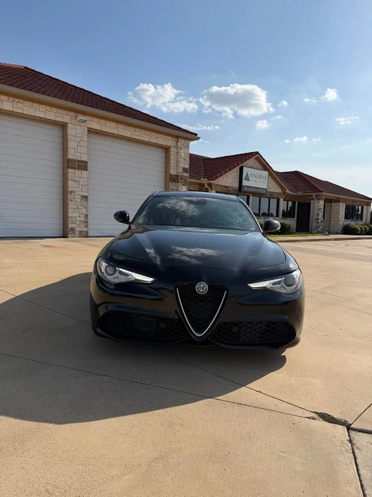 2020 Alfa Romeo Giulia - Image 3 of 17