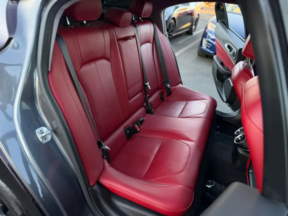 2020 Alfa Romeo Giulia - Image 10 of 20