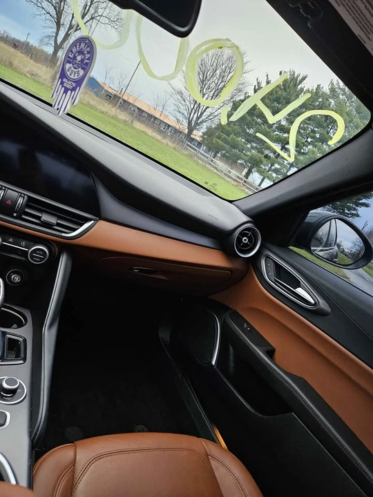 2020 Alfa Romeo Giulia - Image 3 of 9