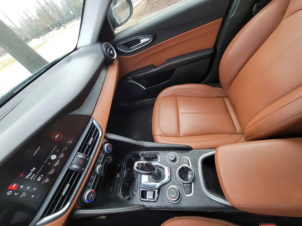 2020 Alfa Romeo Giulia - Image 11 of 11