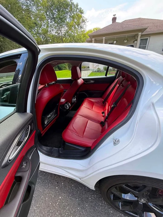2020 Alfa Romeo Giulia - Image 6 of 6