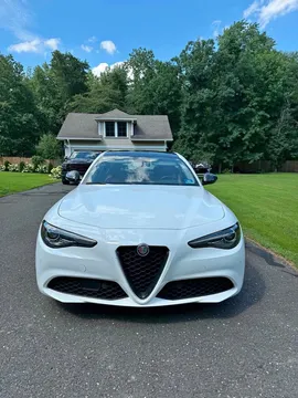 2020 Alfa Romeo Giulia Sport Sedan 4D