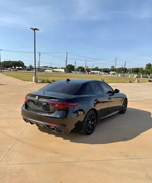 2020 Alfa Romeo Giulia Sport Sedan 4D