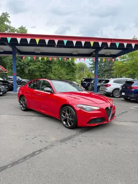 2020 Alfa Romeo Giulia Sport Sedan 4D