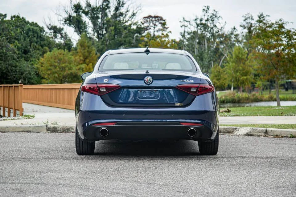 2020 Alfa Romeo Giulia - Image 4 of 12