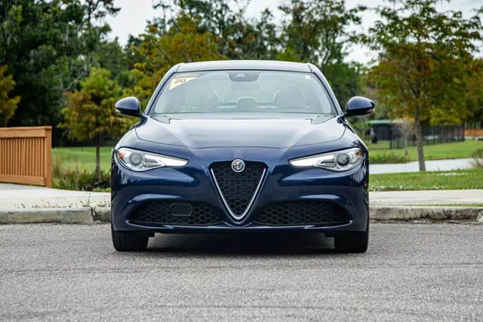 2020 Alfa Romeo Giulia Sport Sedan 4D