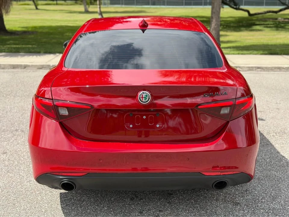 2020 Alfa Romeo Giulia - Image 4 of 20