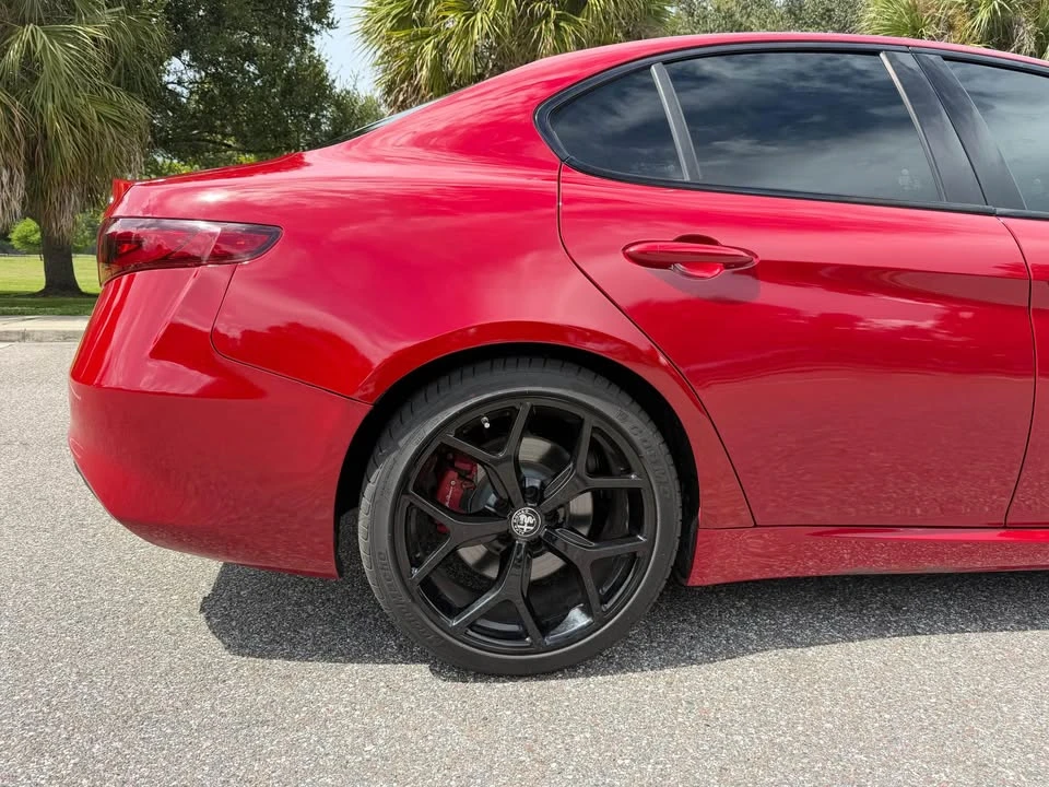 2020 Alfa Romeo Giulia - Image 7 of 20