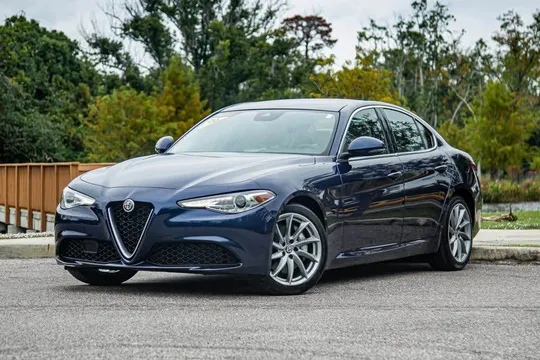 2020 Alfa Romeo Giulia Sport Sedan 4D