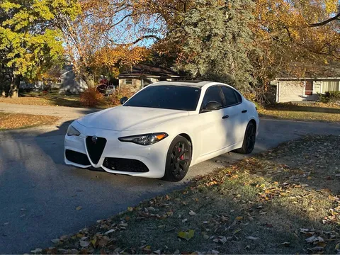 2020 Alfa Romeo Giulia Sport Sedan 4D