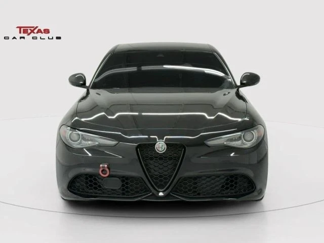 2020 Alfa Romeo Giulia - Image 5 of 21