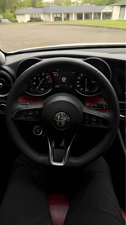 2020 Alfa Romeo Giulia - Image 7 of 7