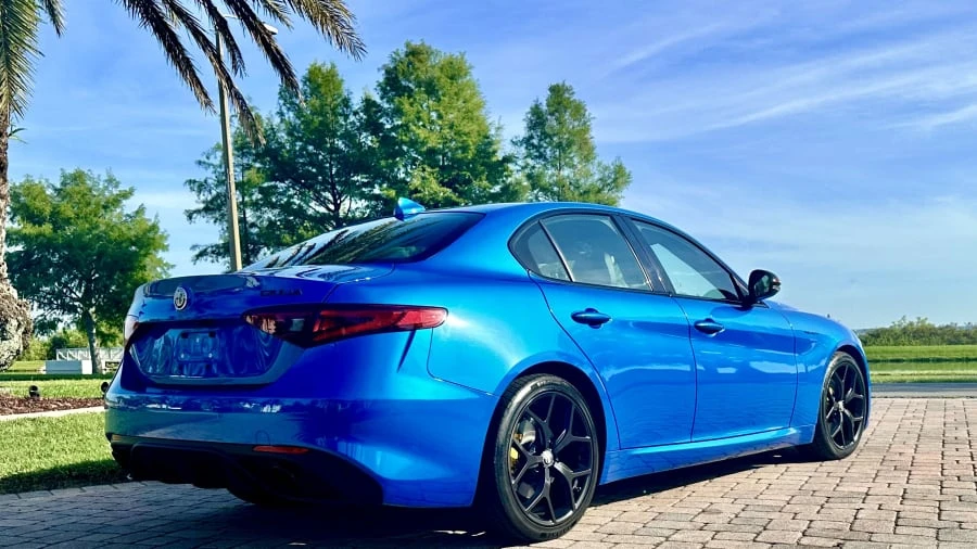 2020 Alfa Romeo Giulia - Image 3 of 20