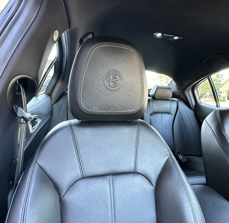 2020 Alfa Romeo Giulia - Image 12 of 20