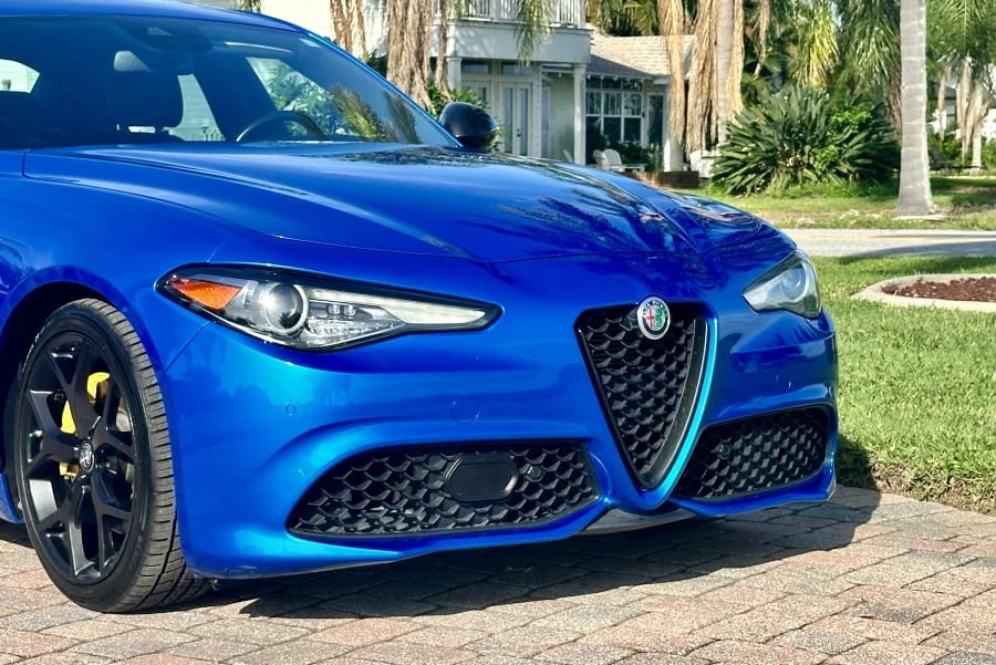 2020 Alfa Romeo Giulia - Image 8 of 20
