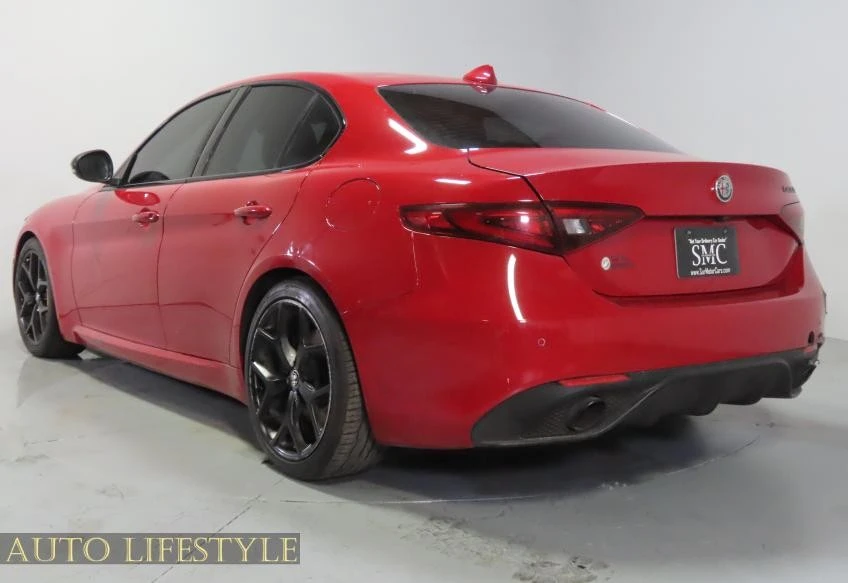 2020 Alfa Romeo Giulia - Image 6 of 21