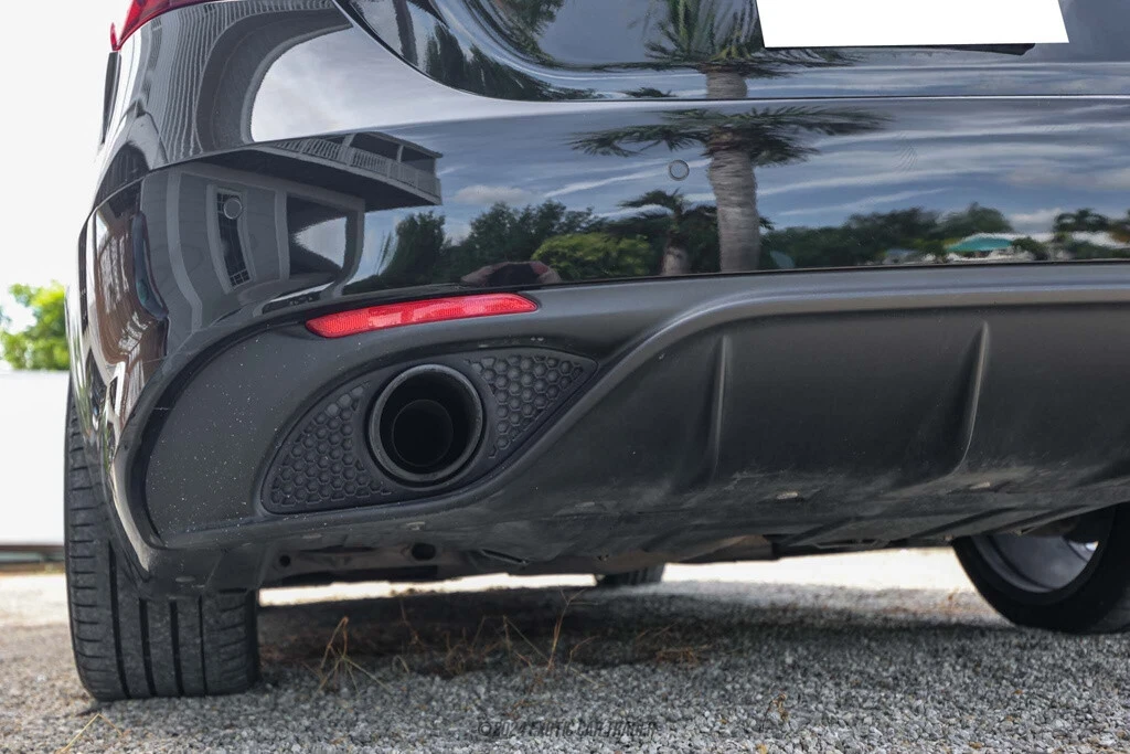 2020 Alfa Romeo Giulia - Image 8 of 12