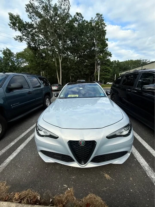 2020 Alfa Romeo Giulia - Image 9 of 9