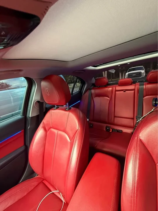 2020 Alfa Romeo Giulia - Image 7 of 9