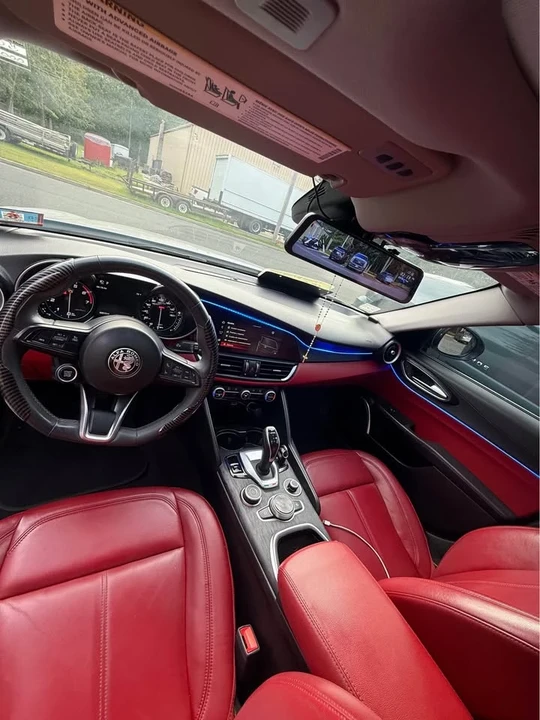 2020 Alfa Romeo Giulia - Image 6 of 9