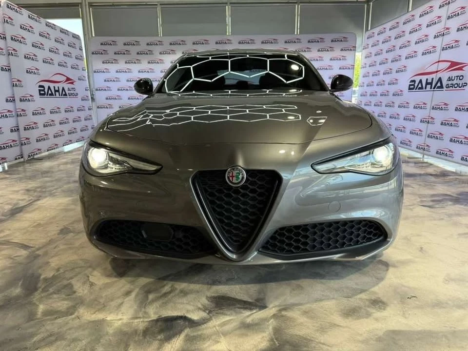 2020 Alfa Romeo Giulia - Image 3 of 20
