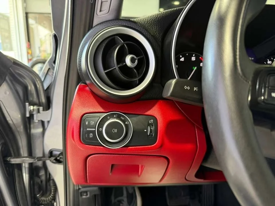 2020 Alfa Romeo Giulia - Image 20 of 20