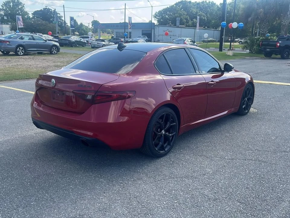 2020 Alfa Romeo Giulia - Image 2 of 4