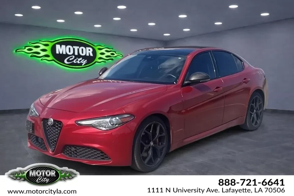 2020 Alfa Romeo Giulia - Image 4 of 4