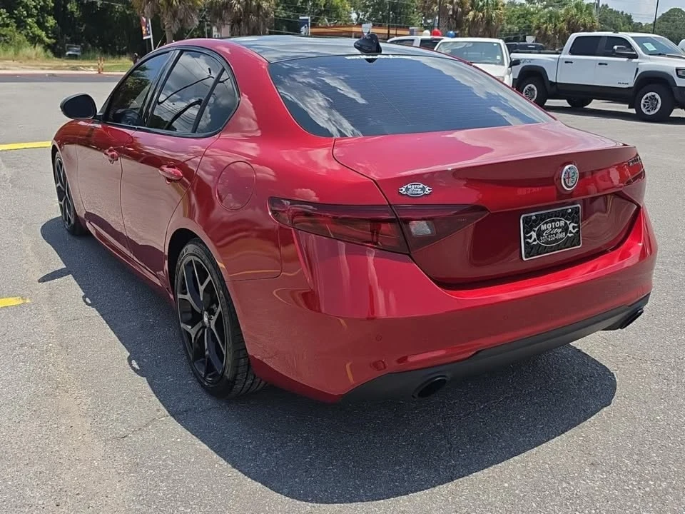 2020 Alfa Romeo Giulia - Image 2 of 17