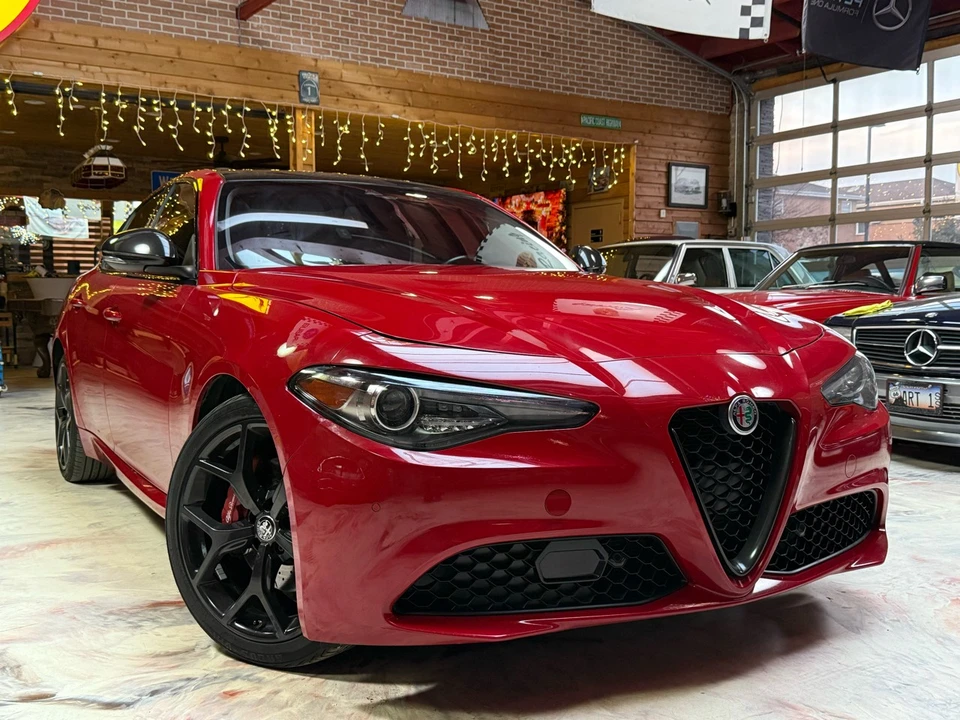 2020 Alfa Romeo Giulia - Image 3 of 31