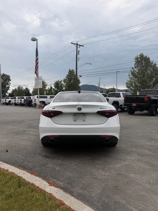 2020 Alfa Romeo Giulia - Image 3 of 12