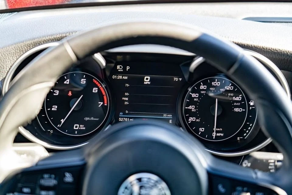 2020 Alfa Romeo Giulia - Image 17 of 20