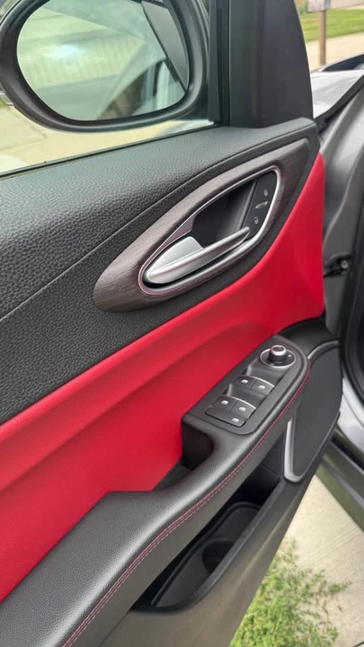 2020 Alfa Romeo Giulia - Image 13 of 20