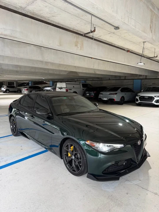 2020 Alfa Romeo Giulia - Image 2 of 10