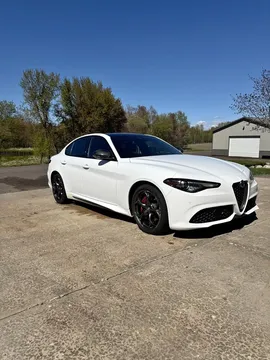 2020 Alfa Romeo Giulia Ti Sport Carbon AWD