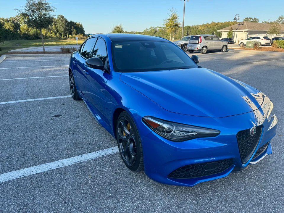 2020 Alfa Romeo Giulia - Image 12 of 31