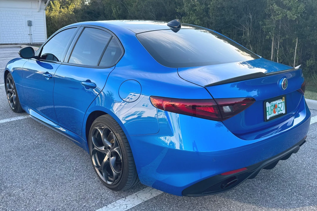 2020 Alfa Romeo Giulia - Image 4 of 31