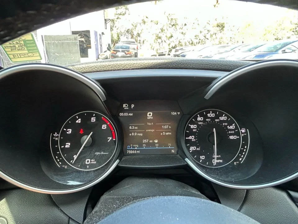 2020 Alfa Romeo Giulia - Image 16 of 17
