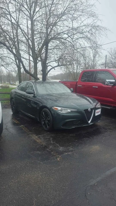 2020 Alfa Romeo Giulia - Image 9 of 19