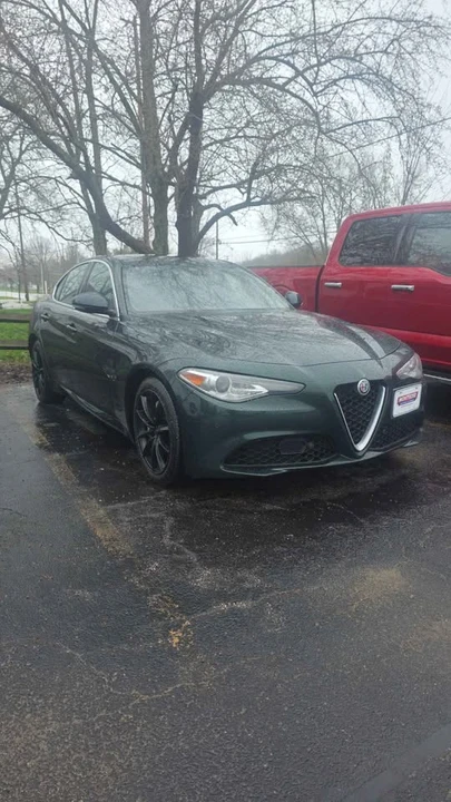 2020 Alfa Romeo Giulia - Image 19 of 19