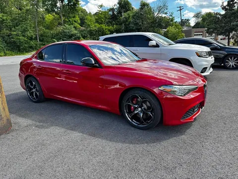 2020 Alfa Romeo Giulia Ti Sport Sedan 4D