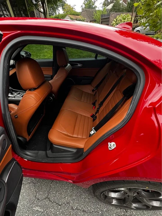 2020 Alfa Romeo Giulia - Image 6 of 8