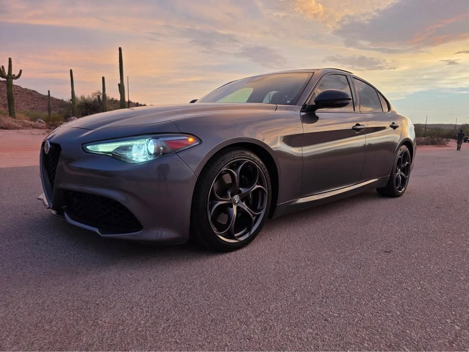 2020 Alfa Romeo Giulia - Image 17 of 17