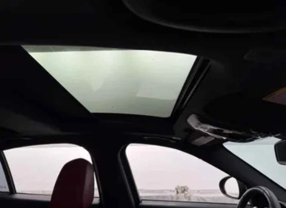 2020 Alfa Romeo Giulia - Image 9 of 17