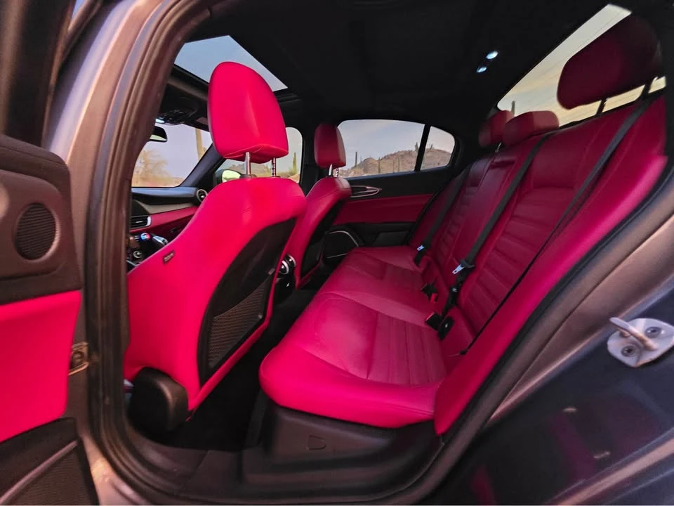2020 Alfa Romeo Giulia - Image 11 of 16