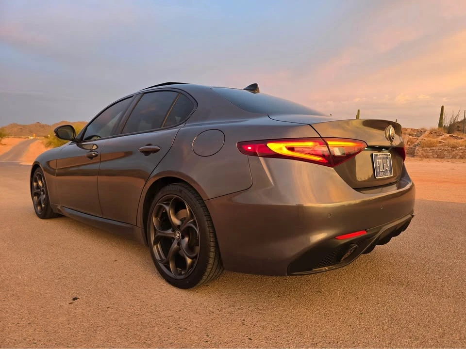 2020 Alfa Romeo Giulia - Image 4 of 16