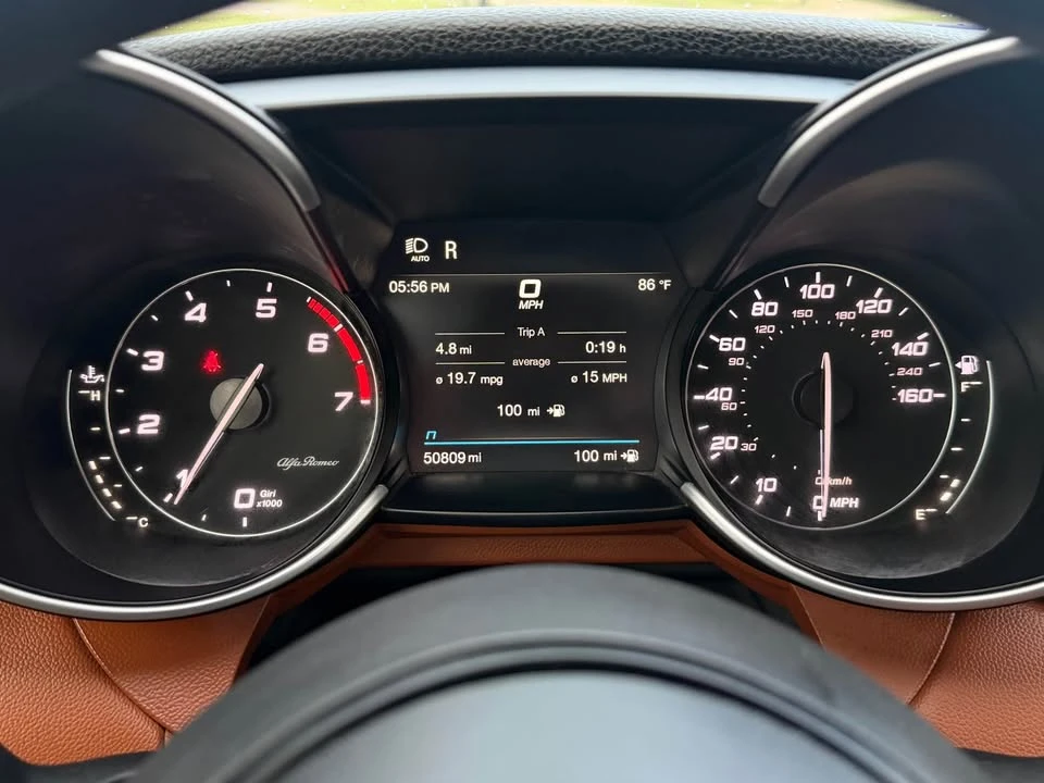 2020 Alfa Romeo Giulia - Image 16 of 16