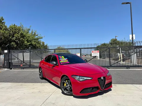 2020 Alfa Romeo Giulia Ti Sport Sedan 4D